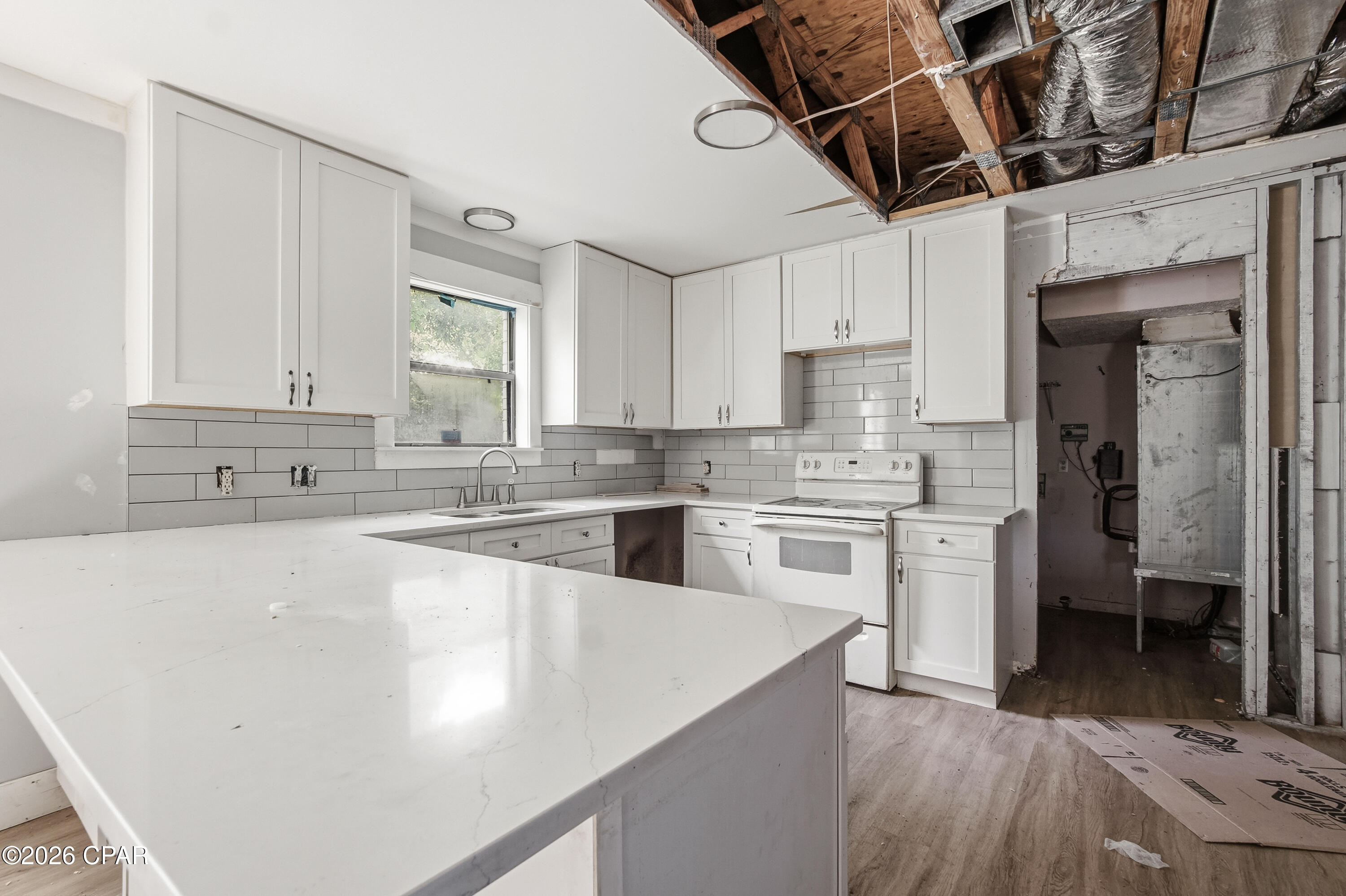 Image 23 For 9900 Highway 2301