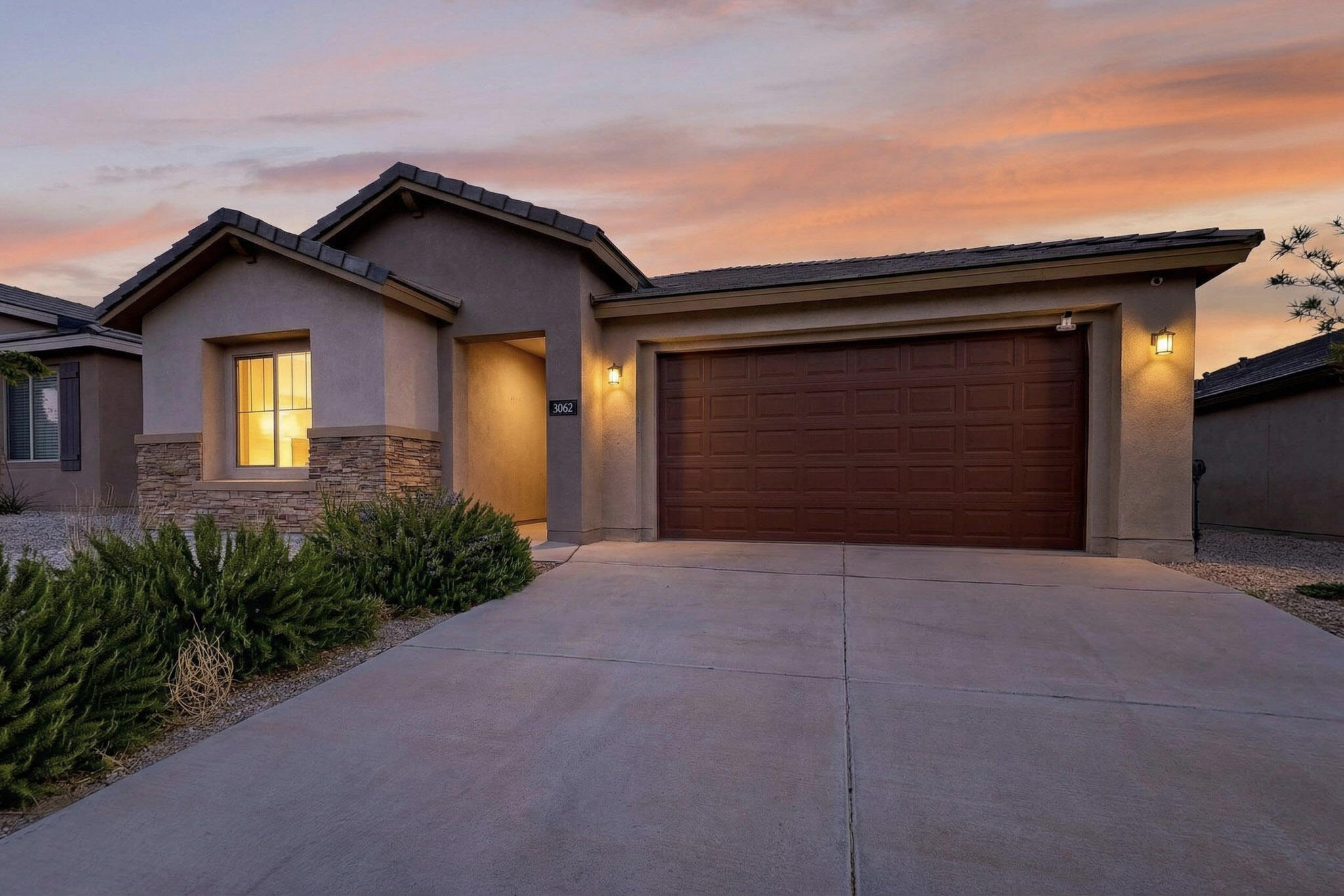 You'll love this Like-new Brownstone in our Los Diamantes community. This home is lavished in popular tan tones. The Chef Kitchen sports stainless-steel appliances, including wall ovens, hanging pendant vent, gas cooktop, and dishwasher. This luxurious kitchen includes light quartz countertops, high-grade cabinets, and a subway tile backsplash. The owner's suite showcases a full-width bay window, adding elegance to the room. The owner's bath is enhanced with a large, separate, tiled tub and shower. The large, ceramic tile flooring in all but the bedrooms is sure to delight. The spacious, light, and bright gathering room is open to the kitchen and dining for fun and conversation, with a huge, covered patio for outdoor entertaining. Must see today!