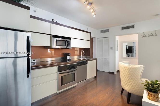 Artecity Governor Condo