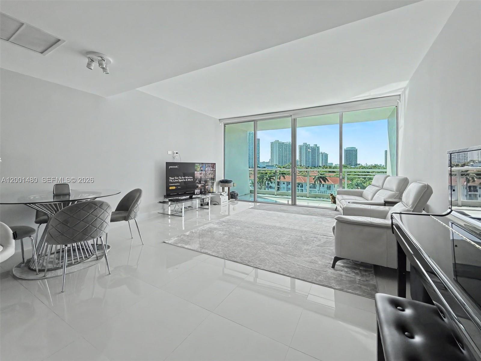 Property photo # 4