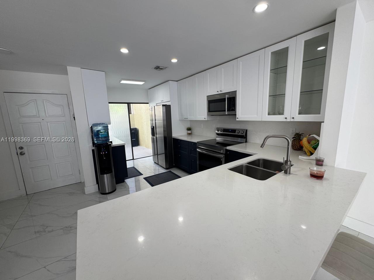 Property photo # 9