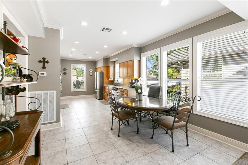 Listing Photo 5 - Condo for sale in building located at 8108 Harris Ave, Harahan, LA 70123