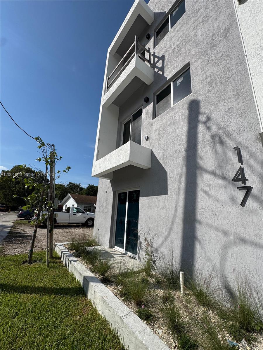 Property photo # 3