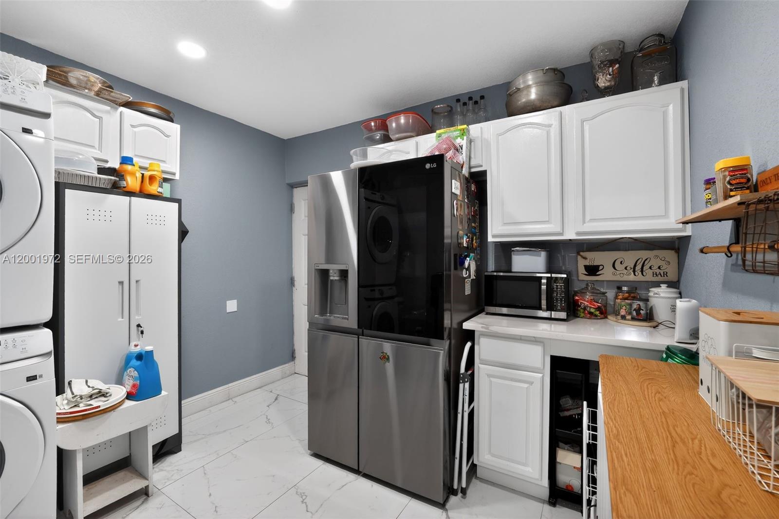 Homes for sale in Tampa, FL | 10414 N 50Th St, Tampa, FL 33617 | MLS# A12001972
