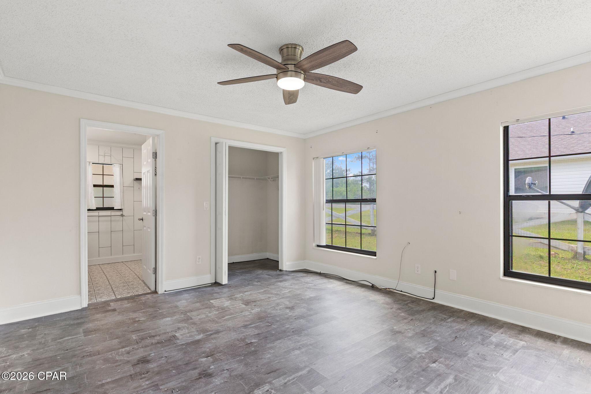 Image 27 For 2199 Sunny Hills Boulevard