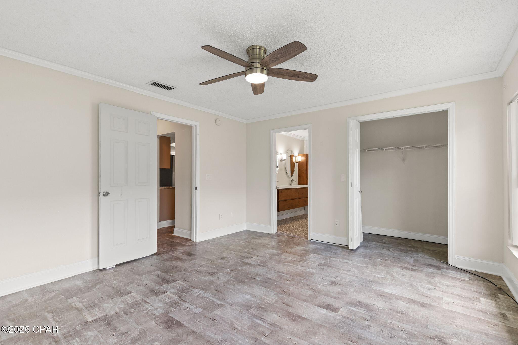 Image 28 For 2199 Sunny Hills Boulevard