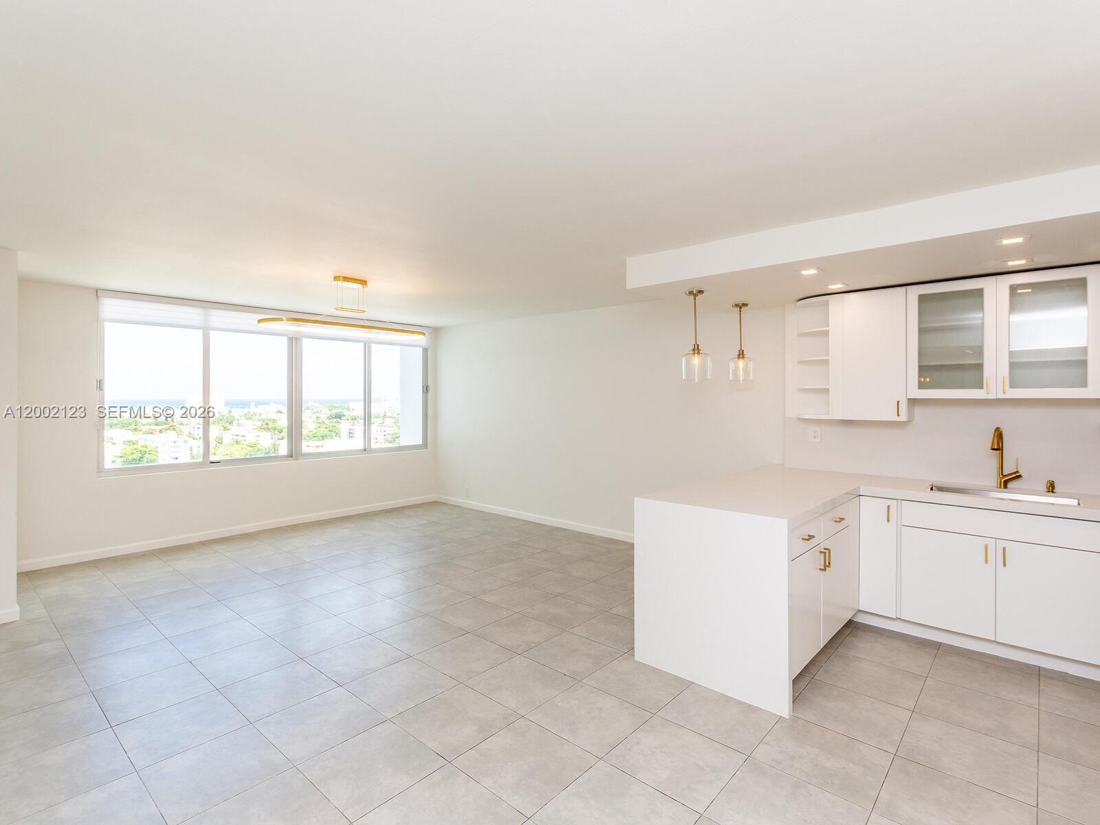 Mirador 1000 Condo