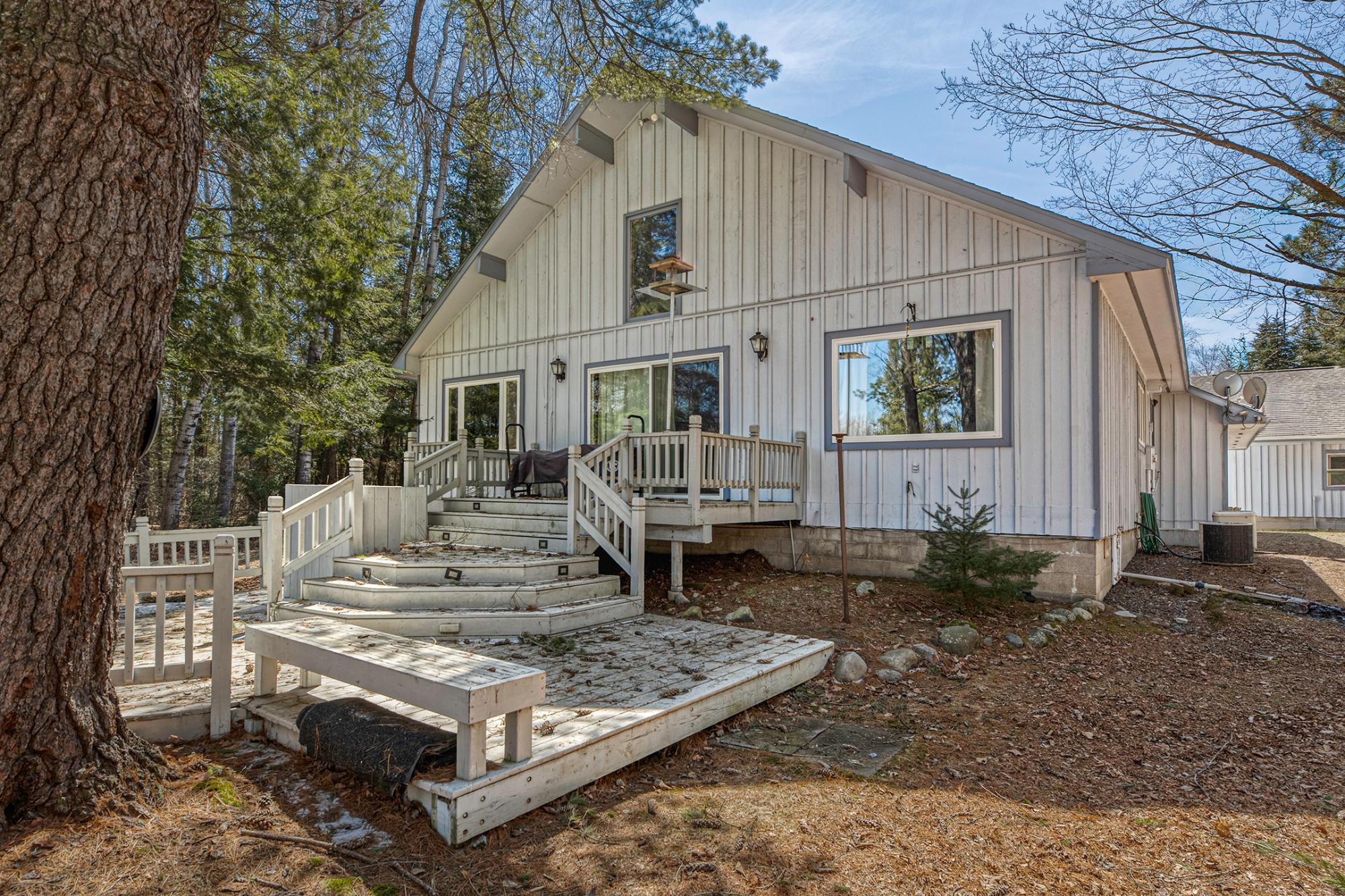 Lac Sault Dore house picture