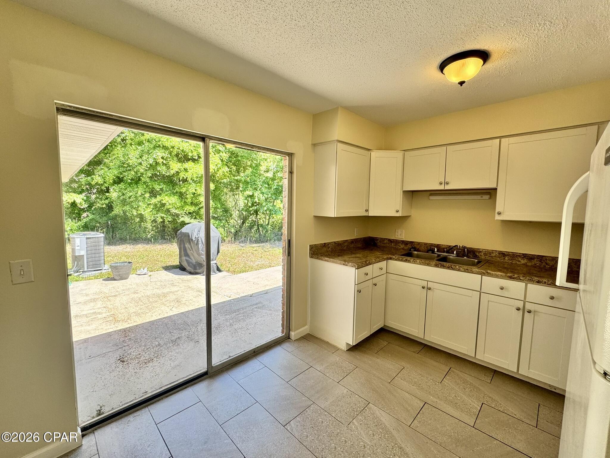 Image 12 For 4006 11th Street F