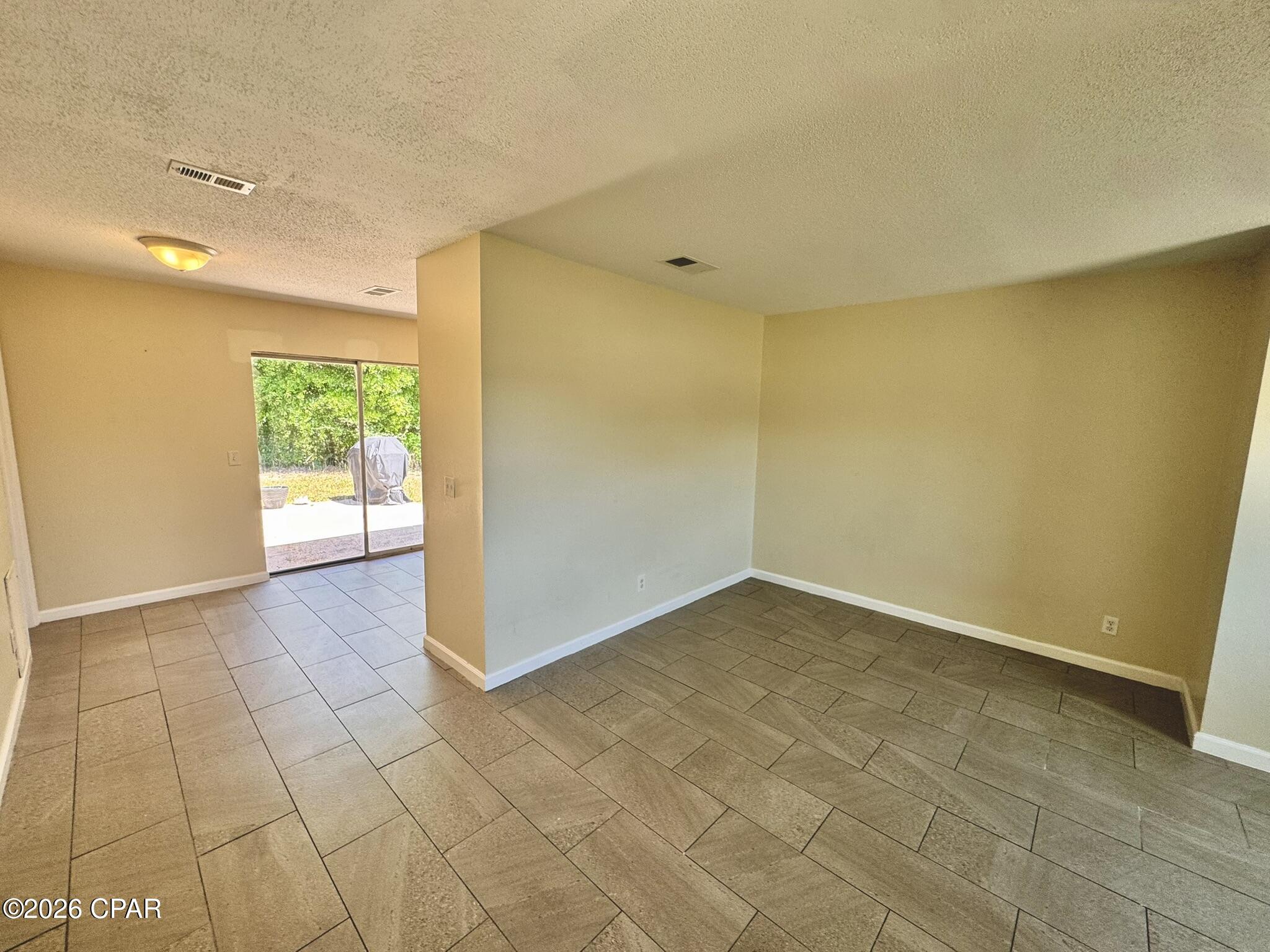 Image 9 For 4006 11th Street F