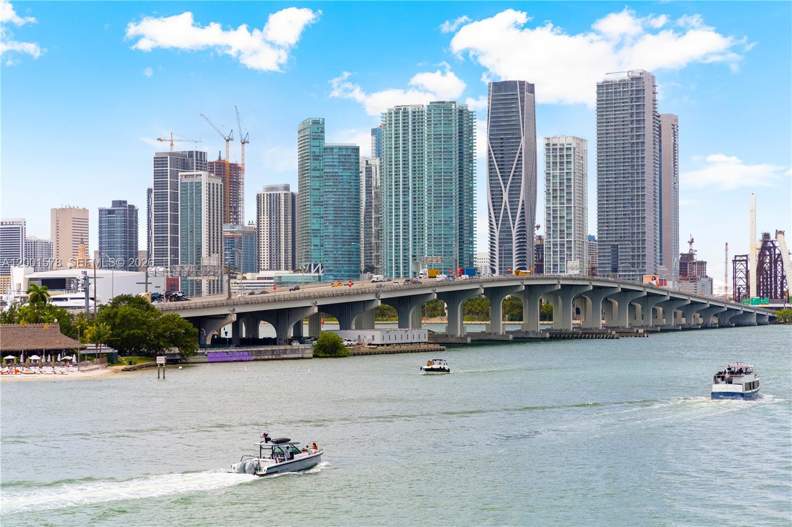 One Thousand Venetian Way