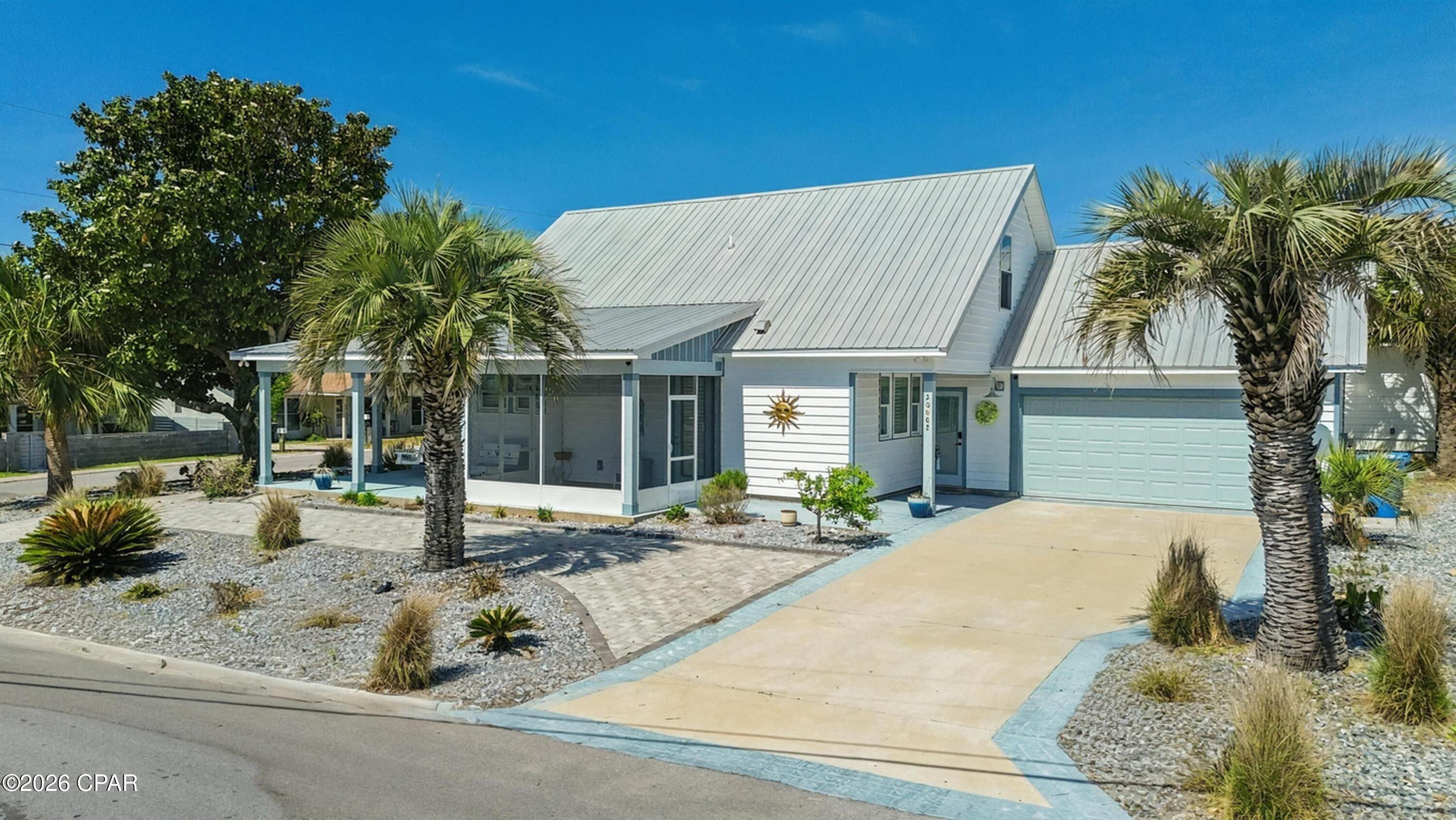 Image 2 For 20002 First Avenue