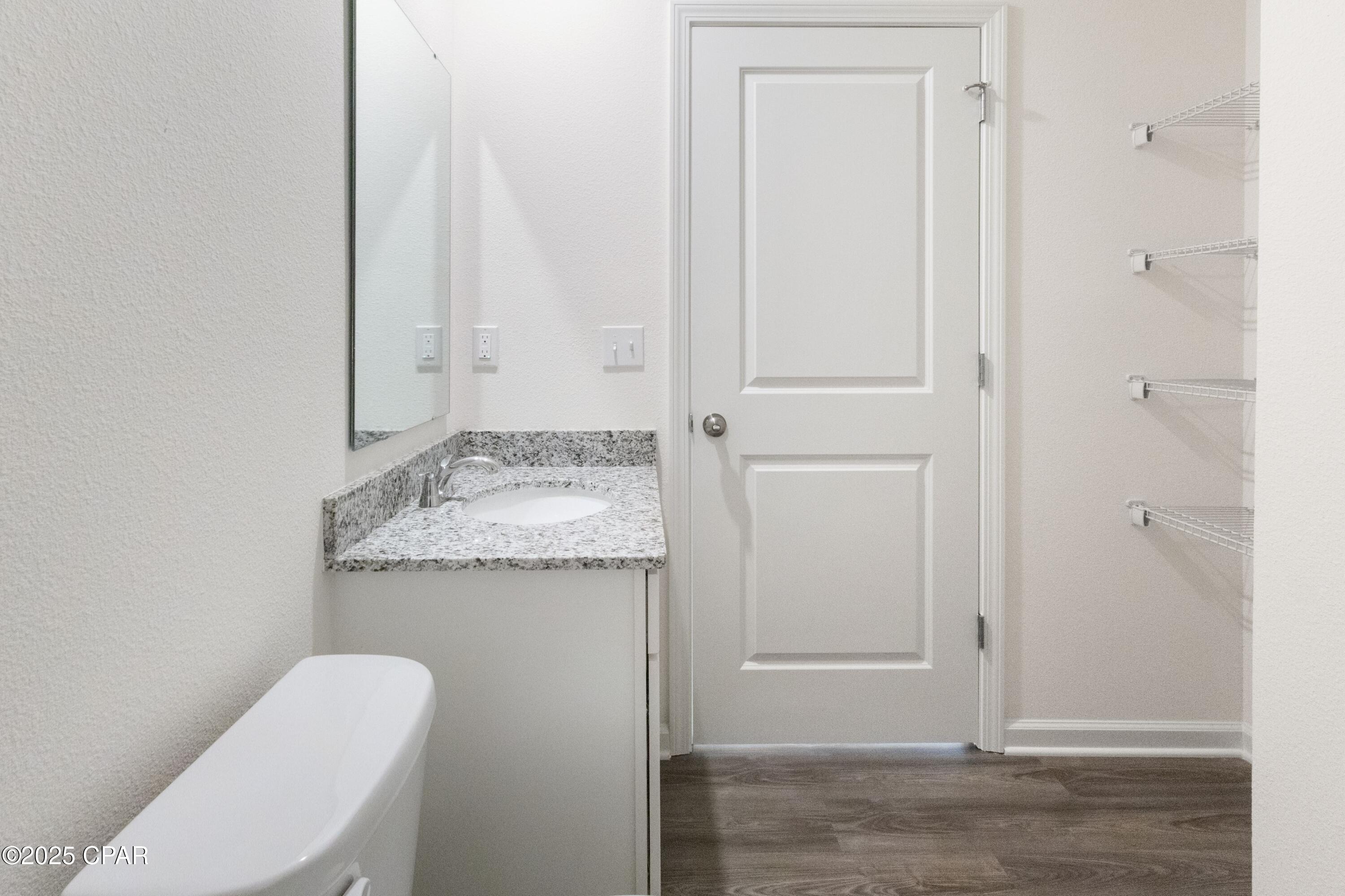 Image 18 For 8037 Grebe Street