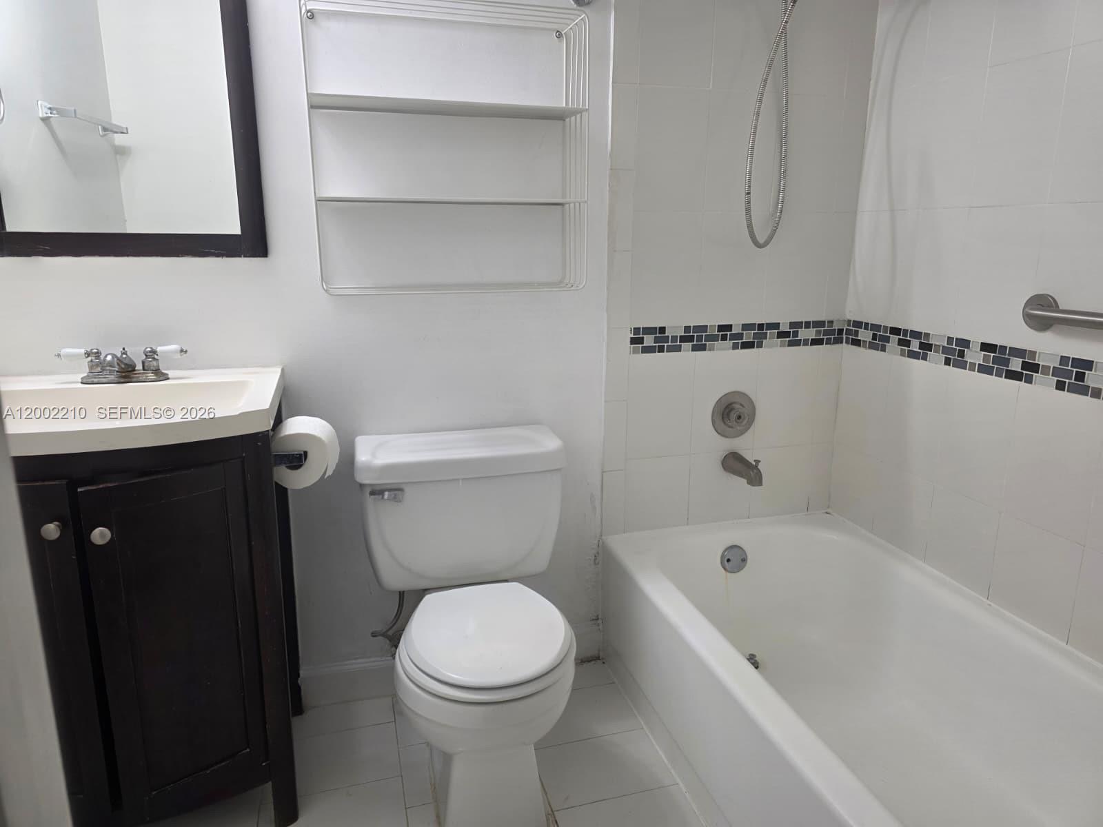 Property photo # 9