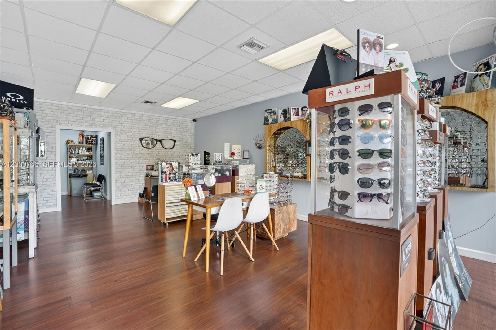 8562 8th St, Miami, Florida 33144