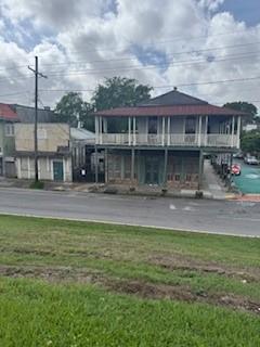 601 PATTERSON Street