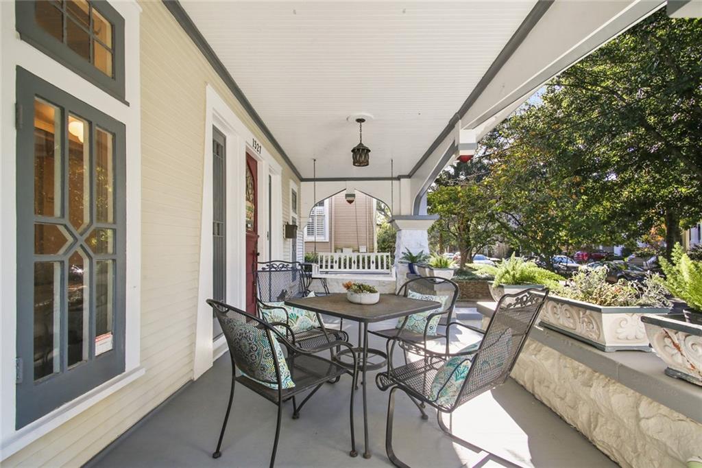 Homes for sale in New Orleans, LA | 1327 Pine St, New Orleans, LA 70118 | MLS# 2553343