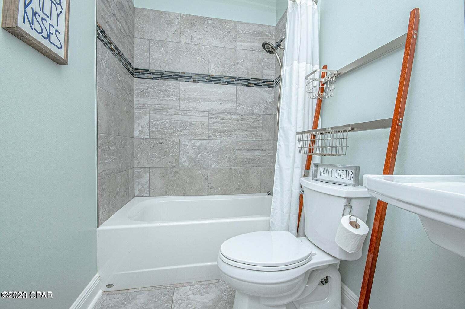 Image 24 For 12237 Lyndell Plantation Drive