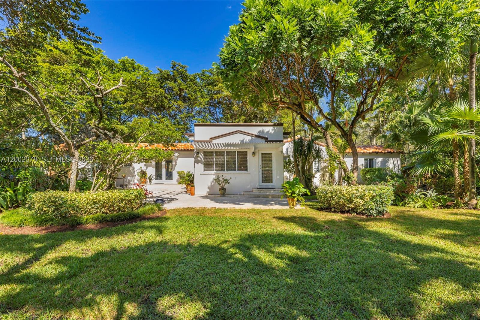 Impressive exterior facade at 482 93rd St - Home in Miami Shores