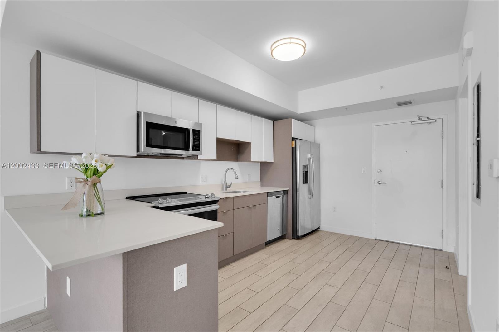 Property photo # 9