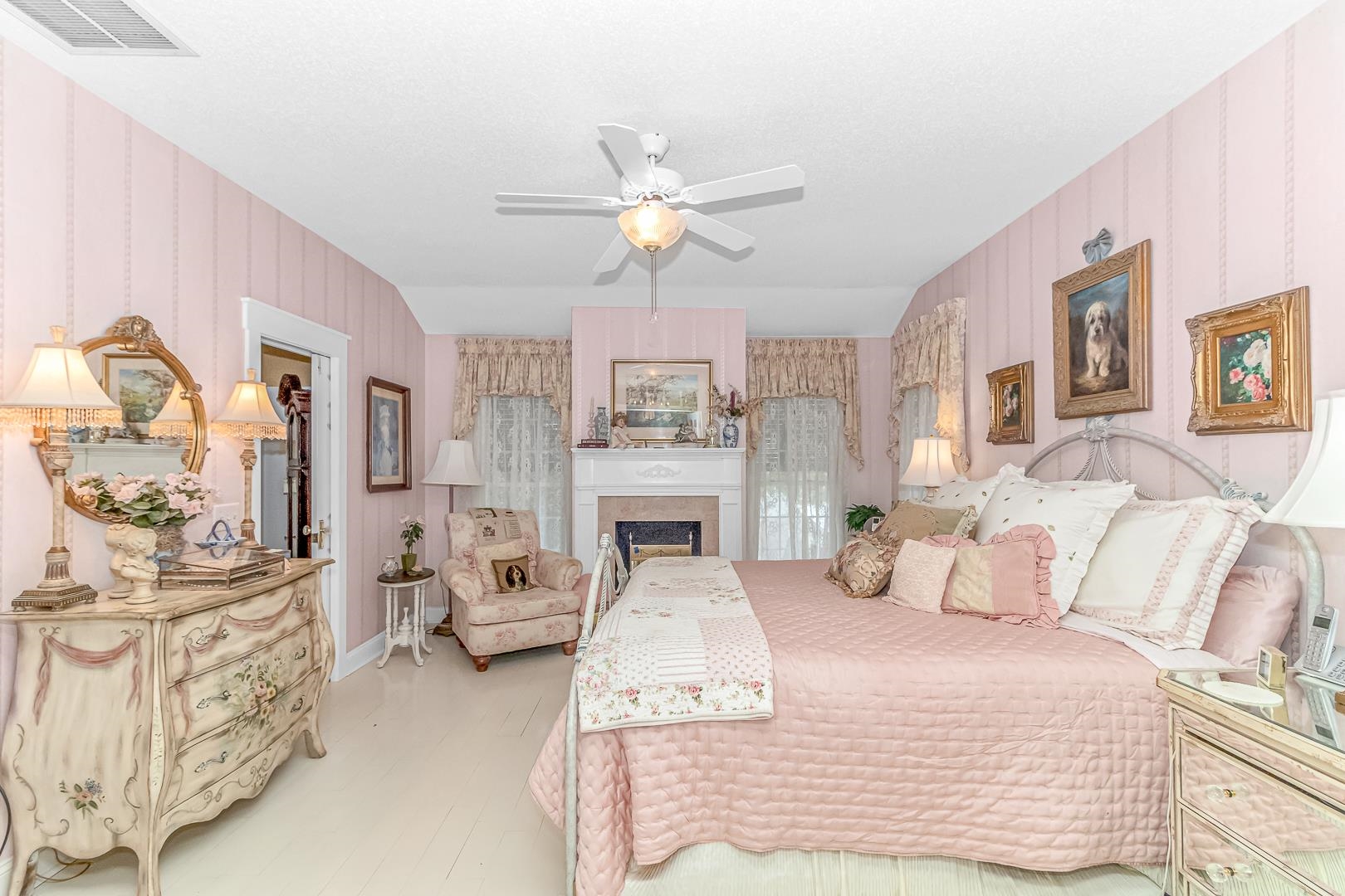 106 Edwards Ave. 
