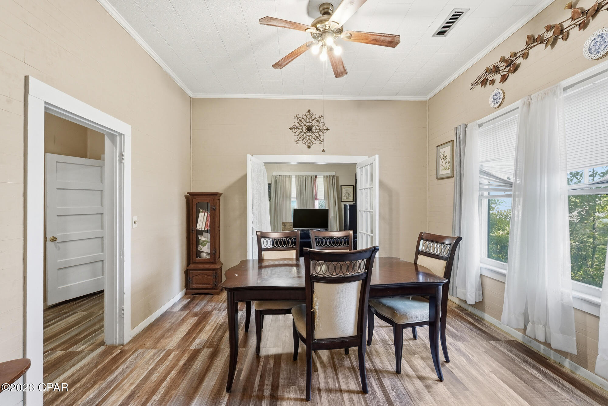 Image 15 For 409 Depot Street