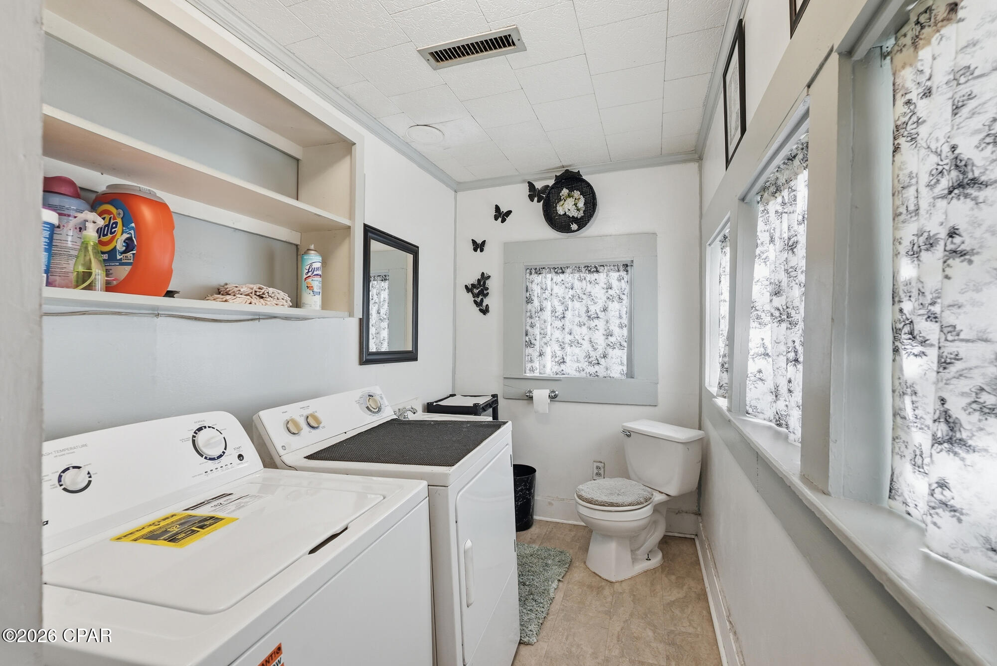 Image 19 For 409 Depot Street