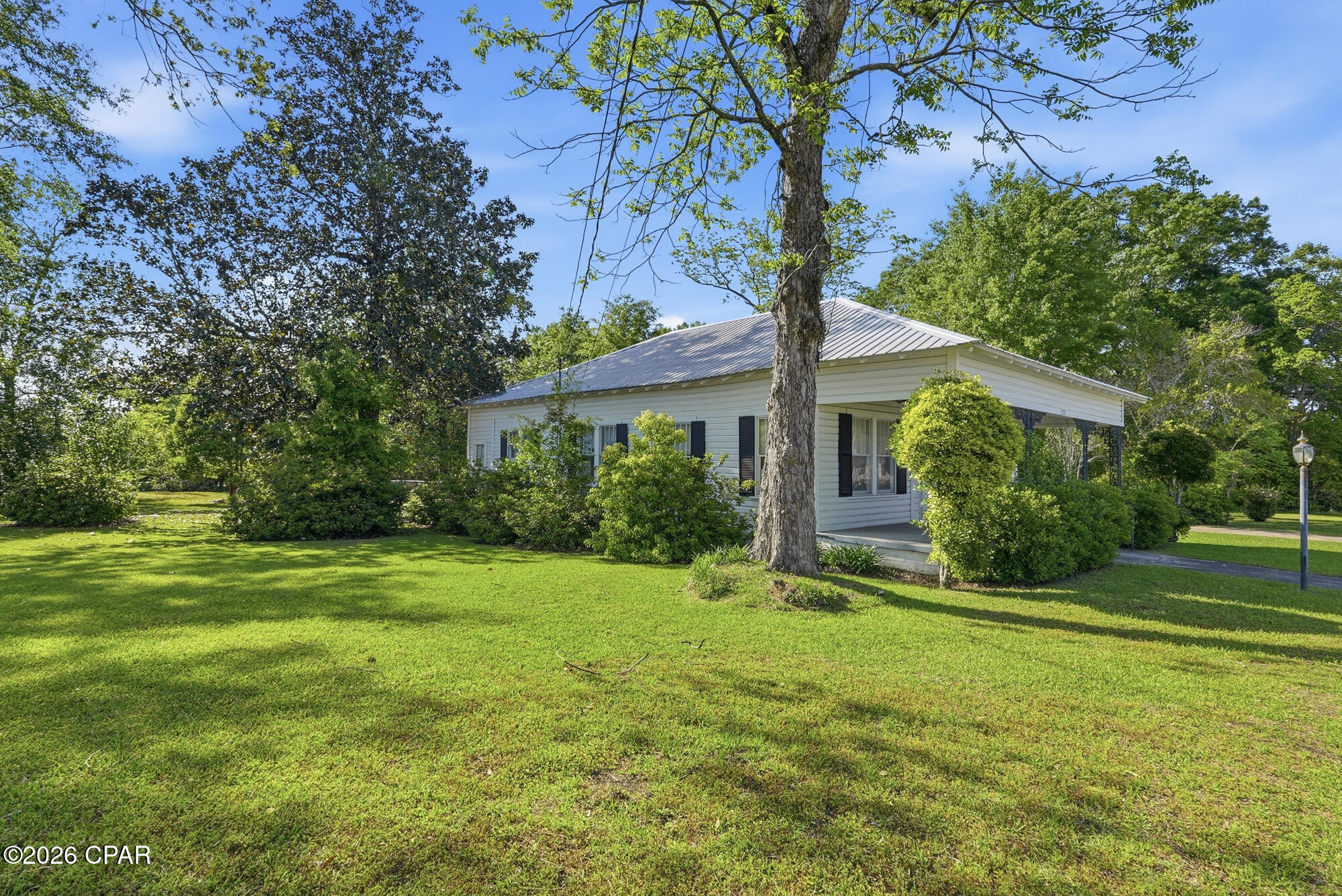 Image 2 For 409 Depot Street