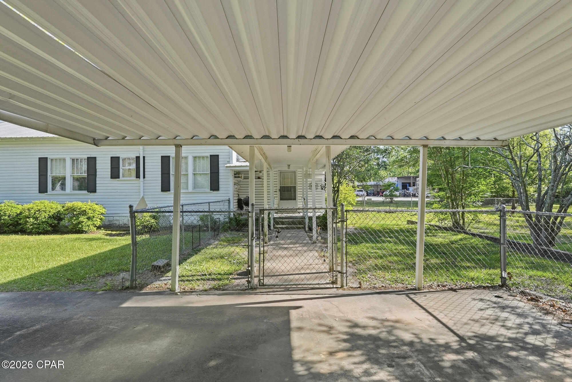 Image 29 For 409 Depot Street