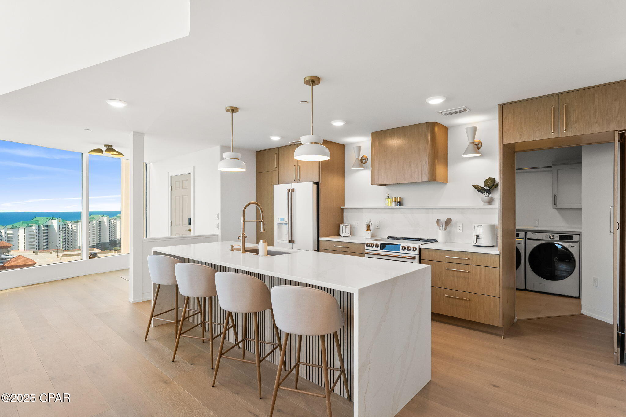 Image 12 For 9860 Thomas Drive L17