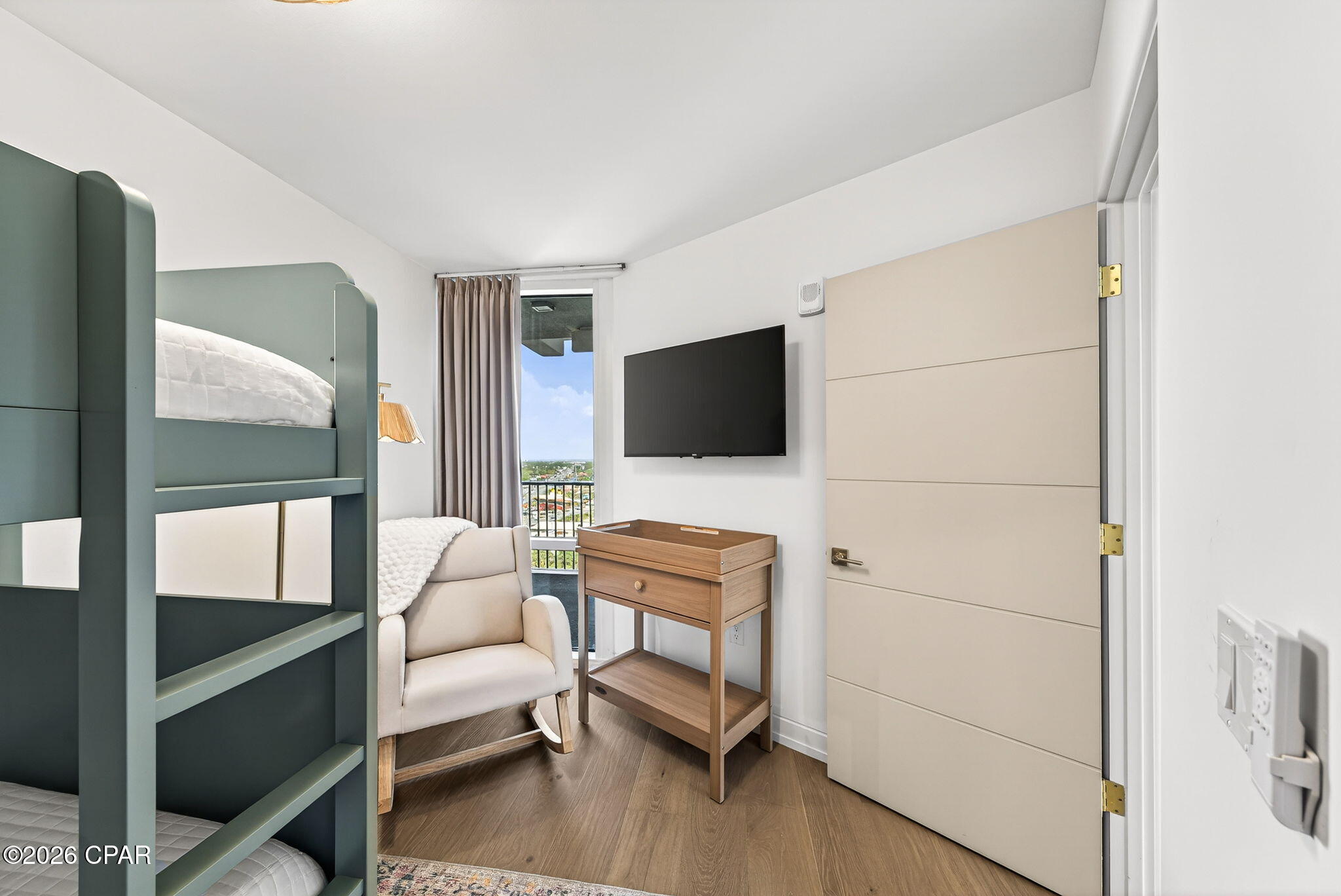 Image 27 For 9860 Thomas Drive L17