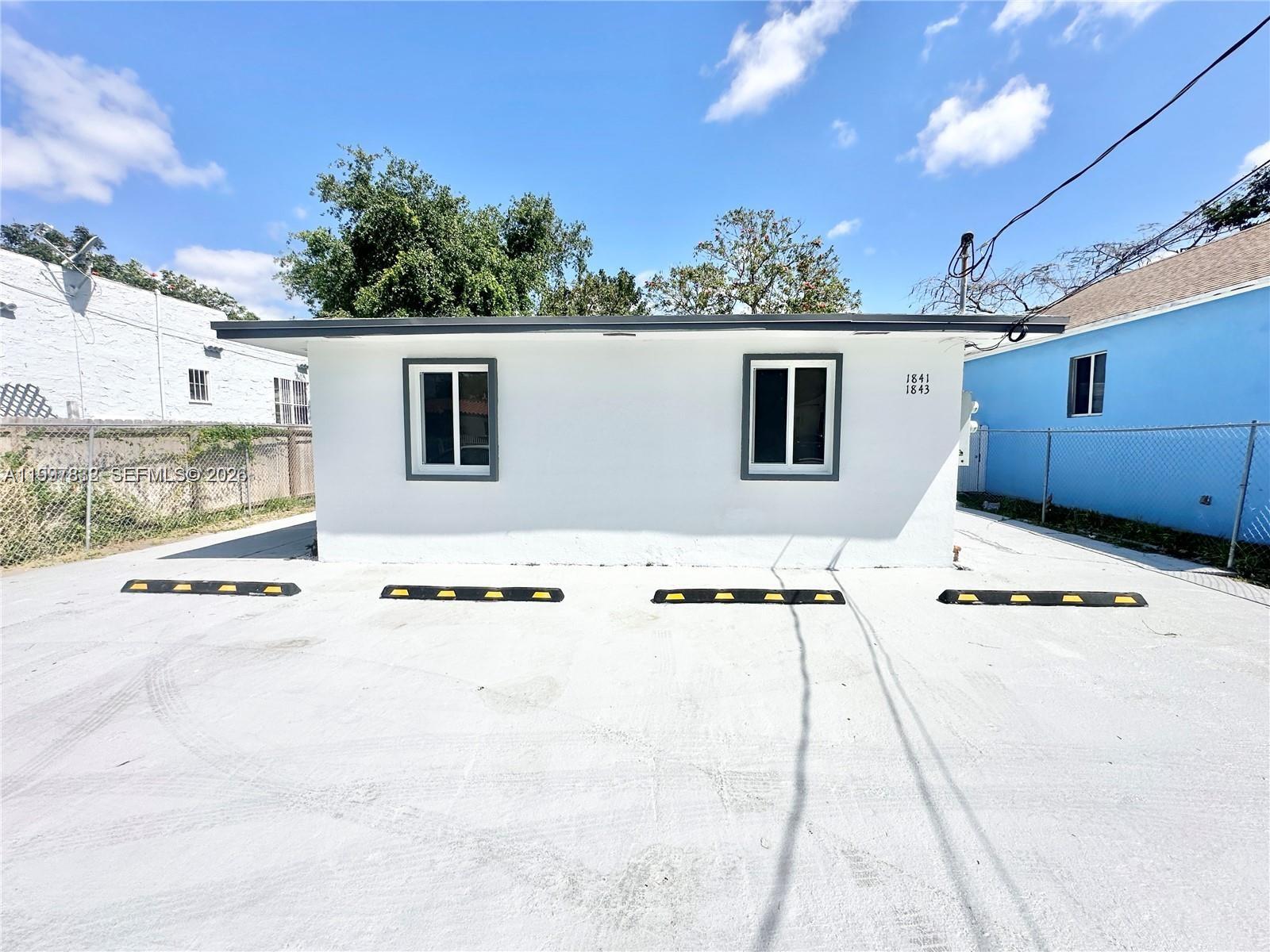 Property photo # 0