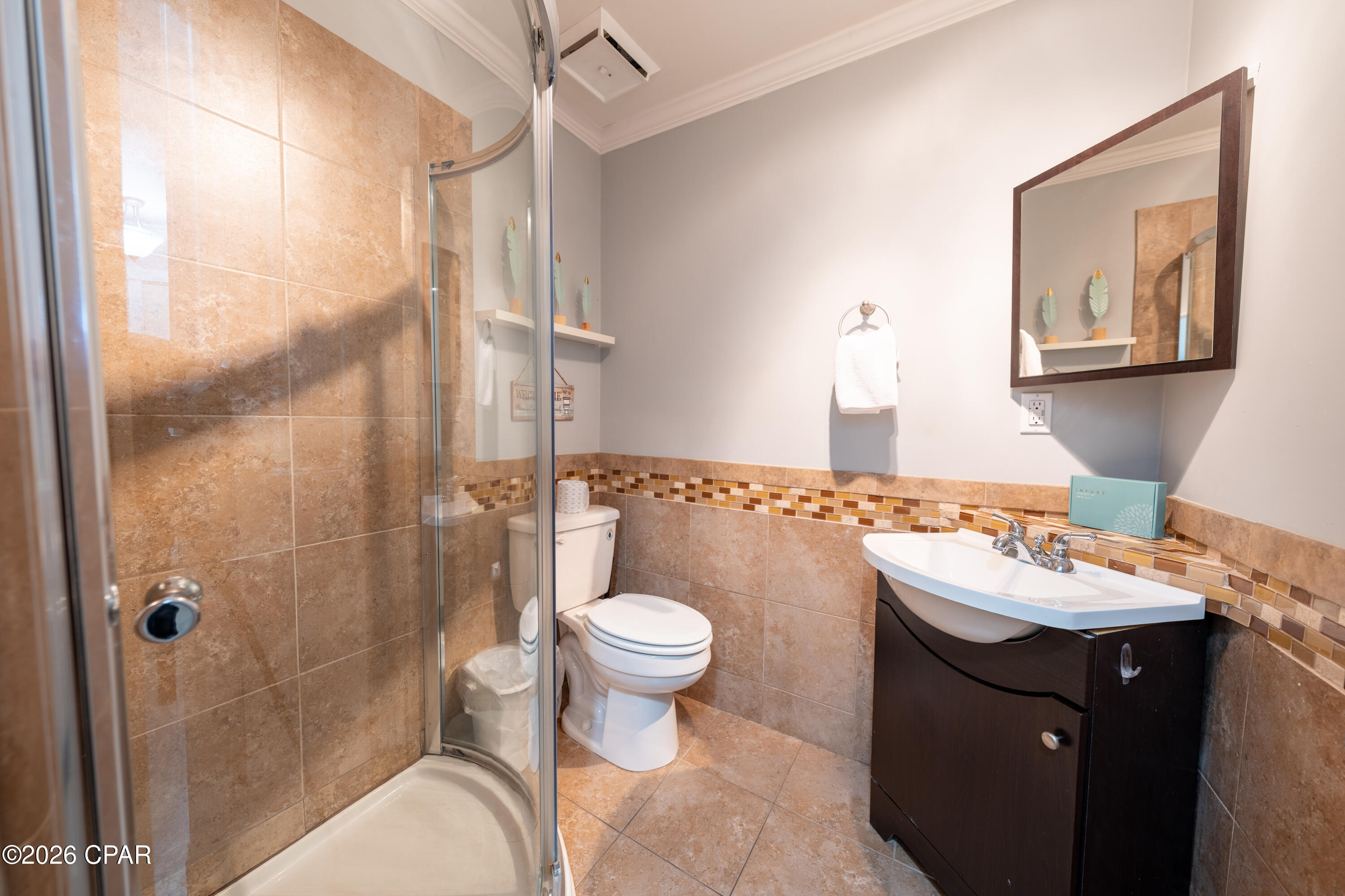 Image 5 For 3816 Quarts Street D