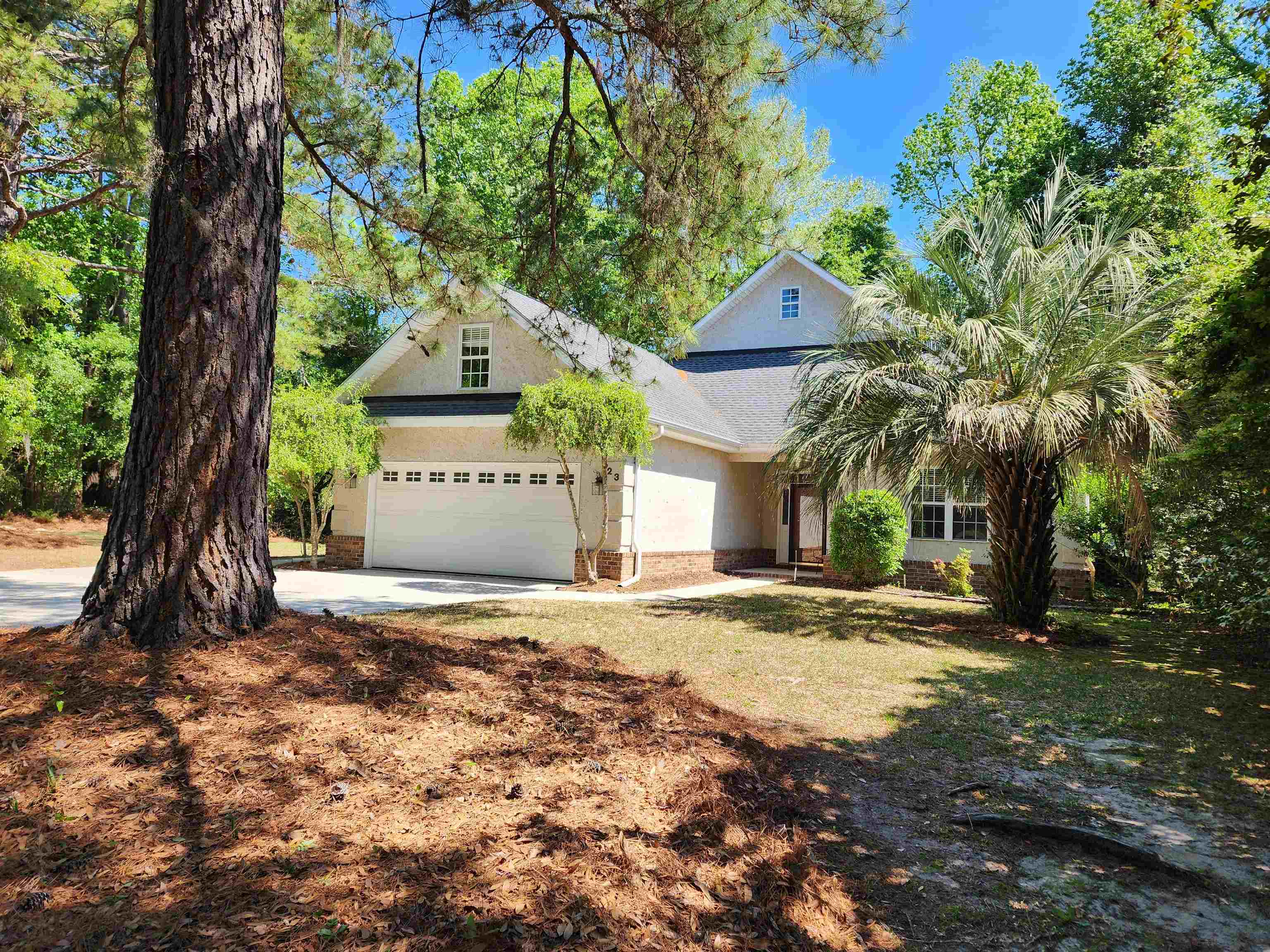 Photo 1 of Single family home for sale at 23 Monarch Ct, Pawleys Island, SC 29585 | MLS# 2609902 | Listing updated on 2026-09-03