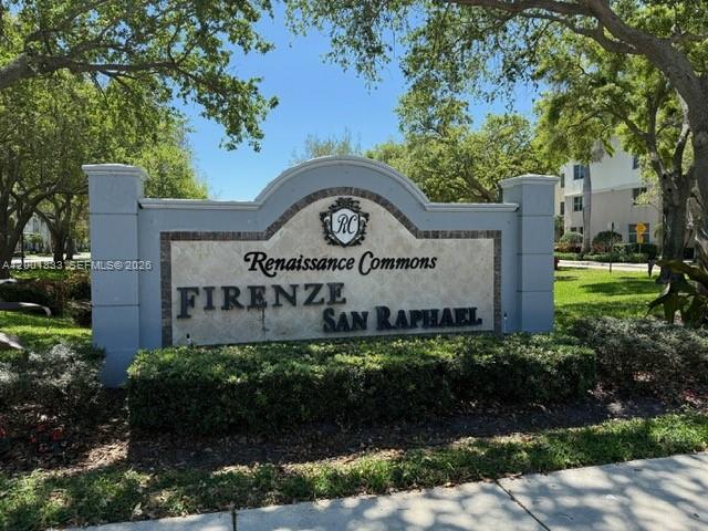Renaissance Commons Repl