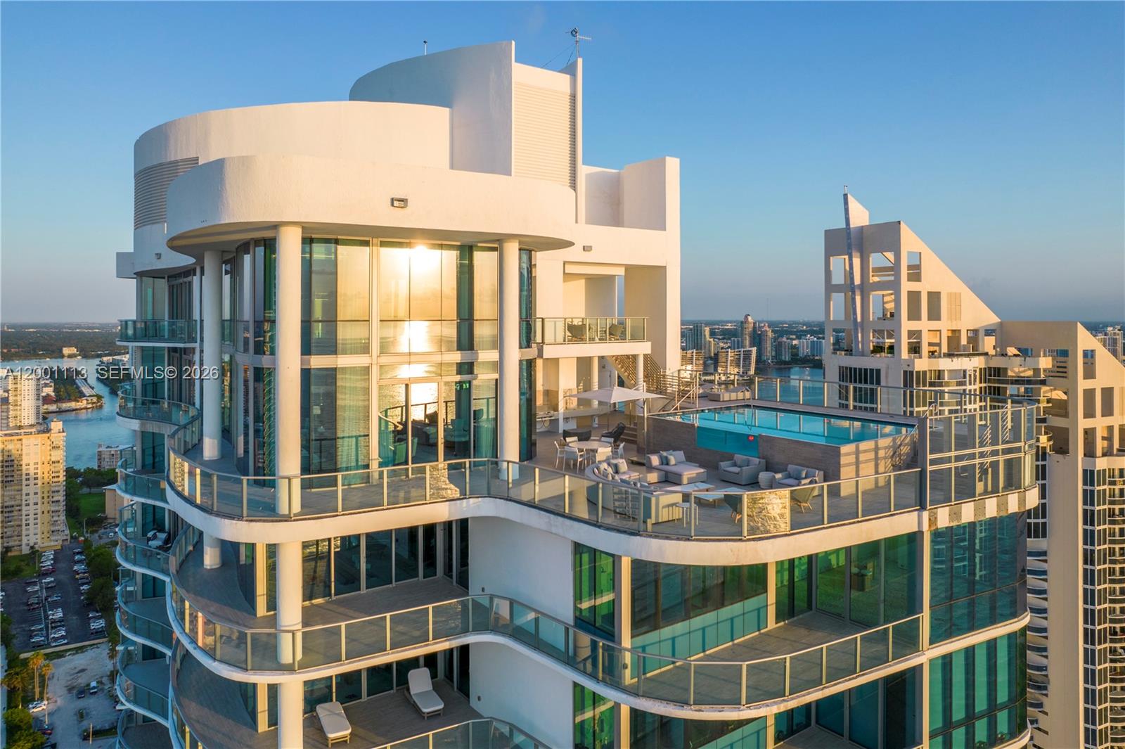 17475 Collins Ave Unit P H3201, Sunny Isles Beach, Florida 33160