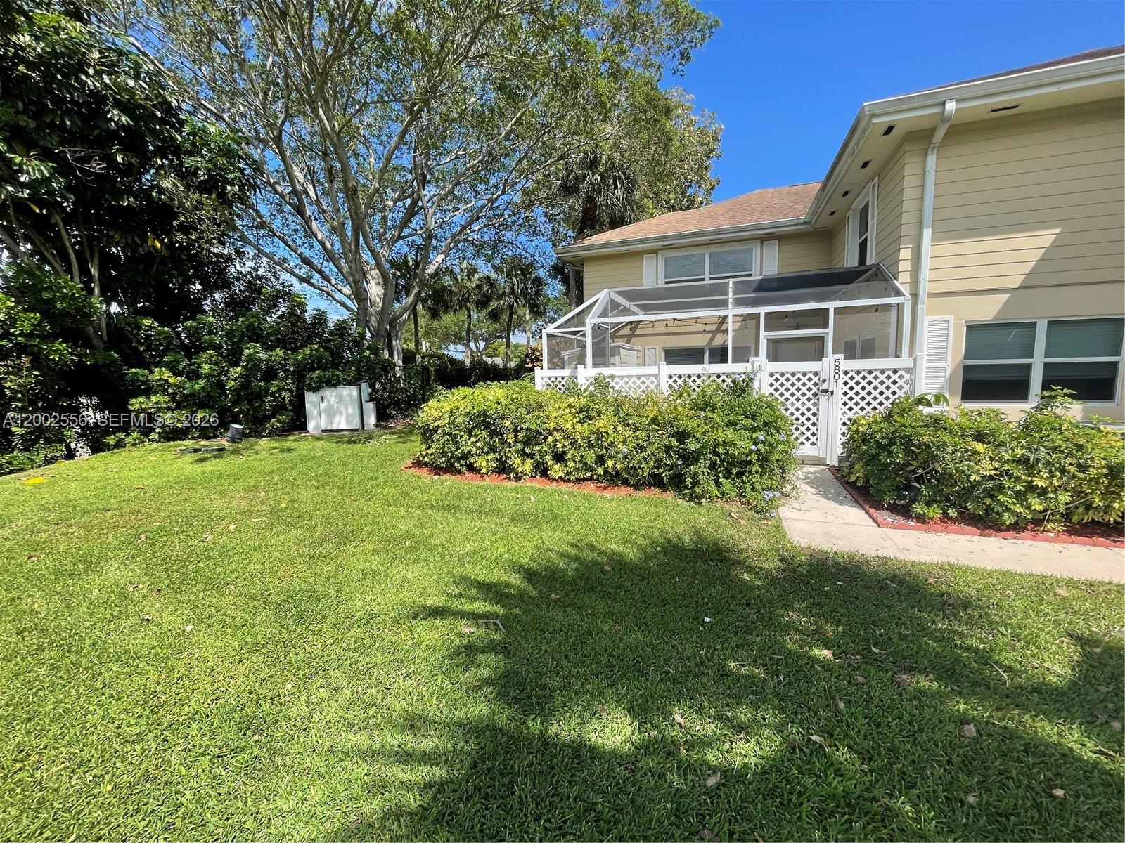 5801 Wheatley Ct