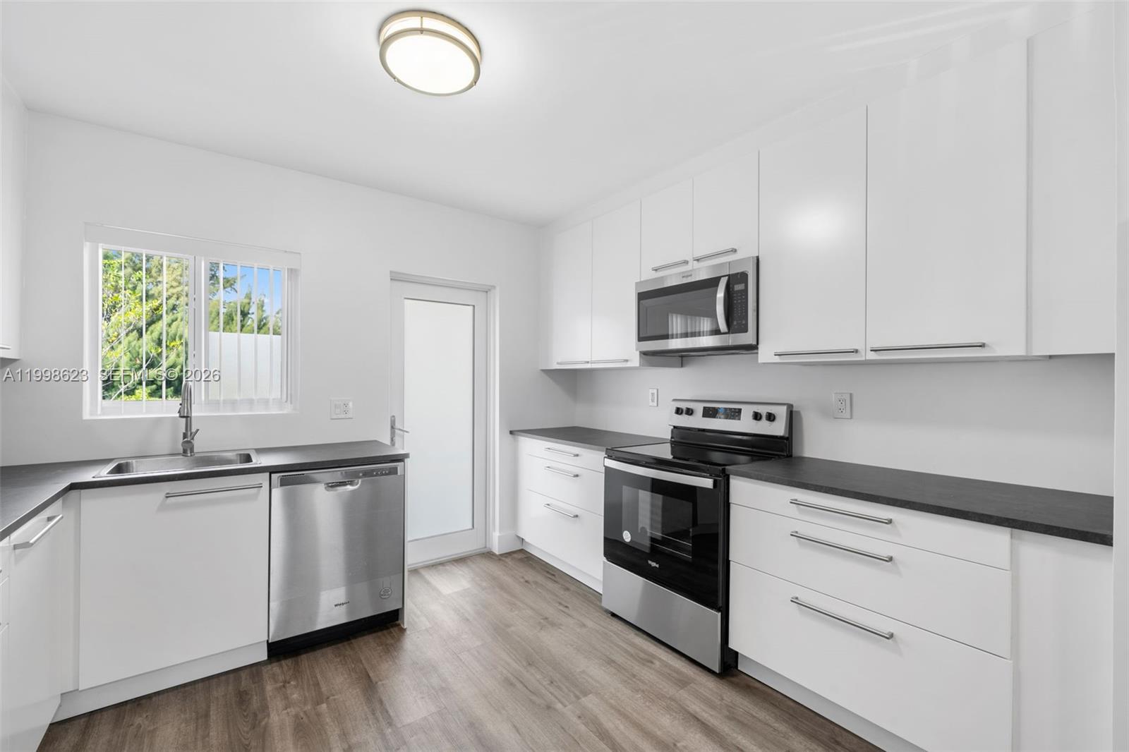 Pasadena Garden Apartment