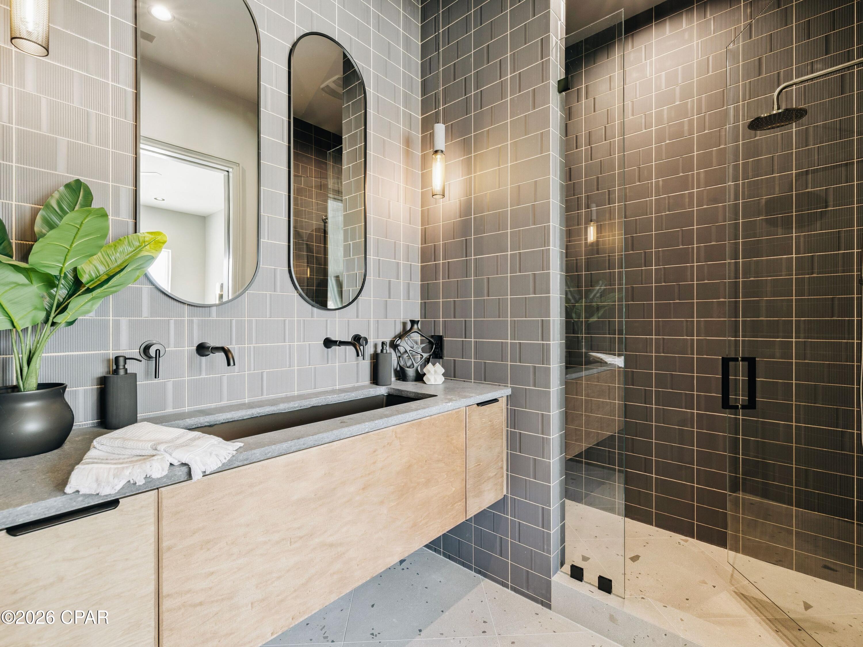 Image 6 For 21804 Sunset Avenue