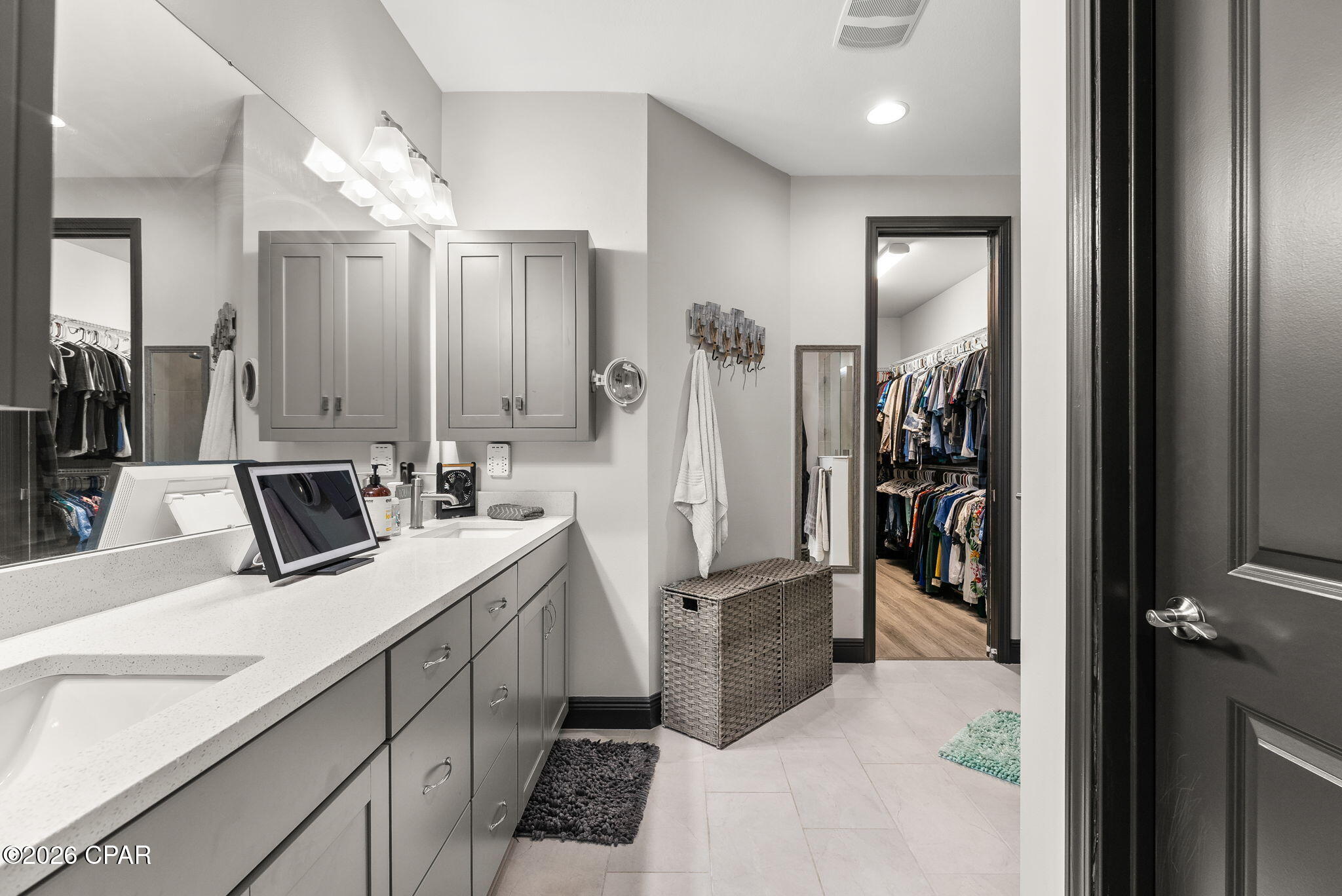 Image 21 For 8531 Island Breeze Avenue