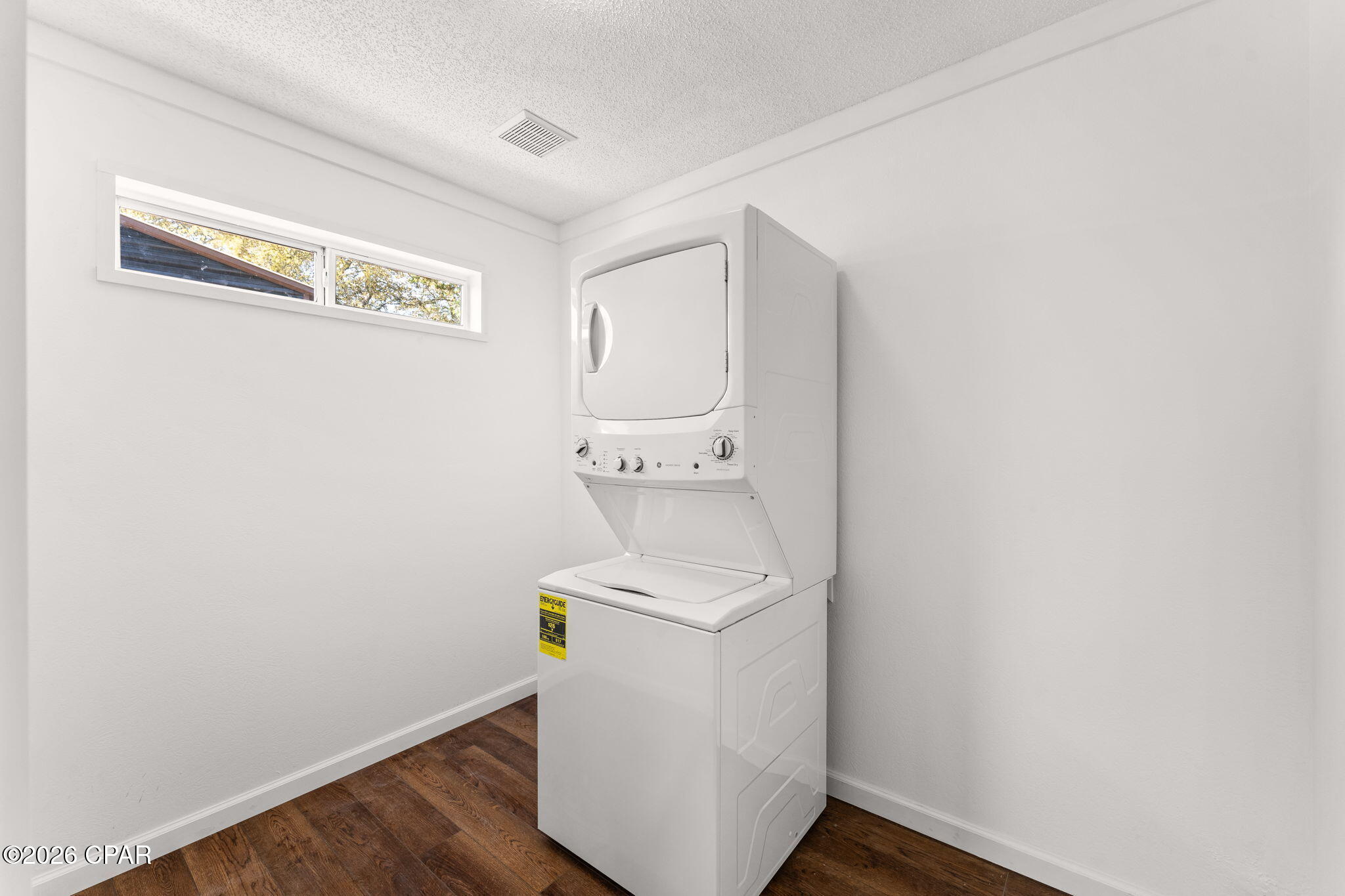 Image 30 For 902 Laurel Oak Lane