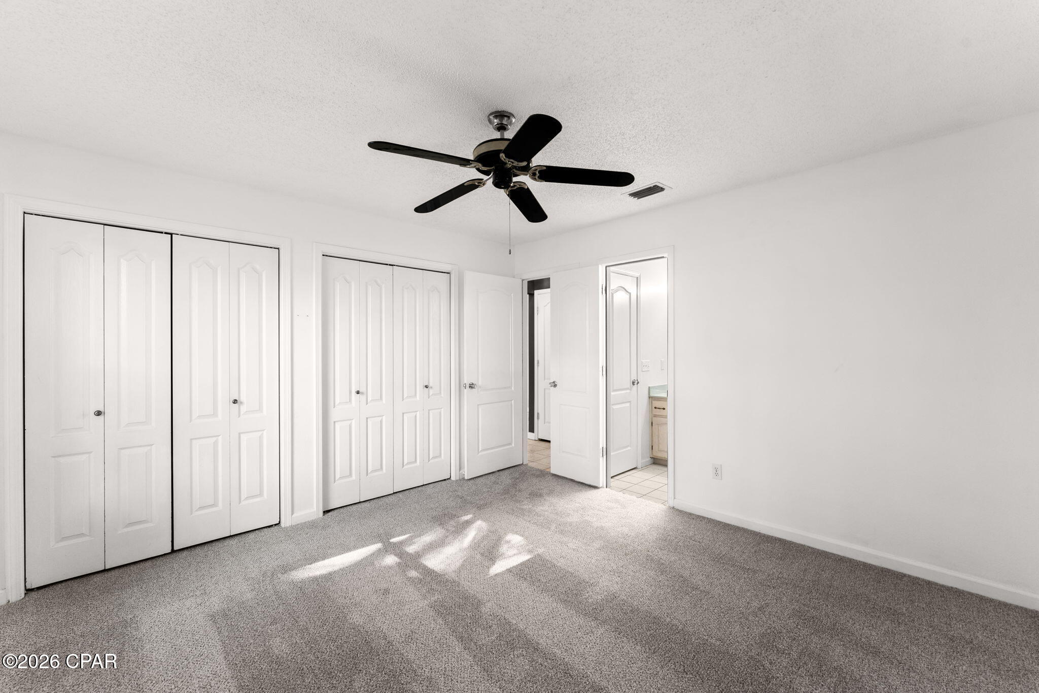 Image 37 For 902 Laurel Oak Lane