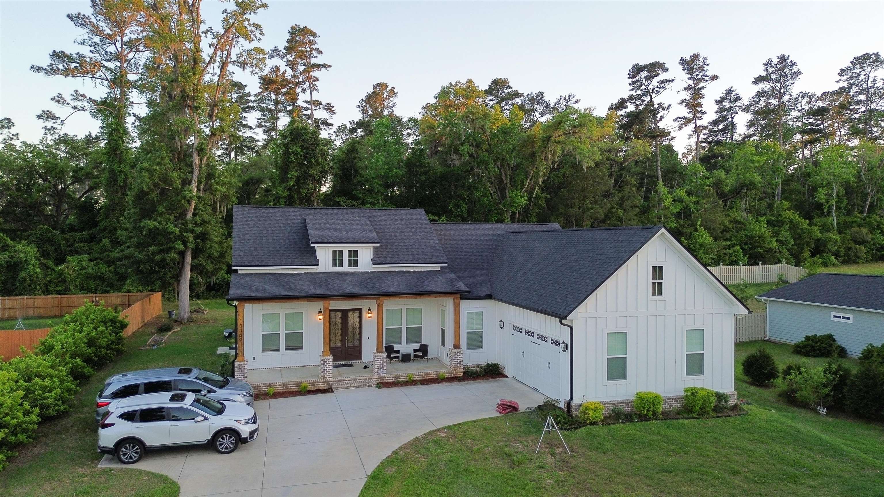 3369  MARIANA OAKS Drive , Tallahassee, FL, 
