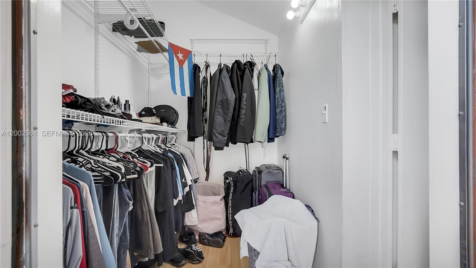 Property photo # 2