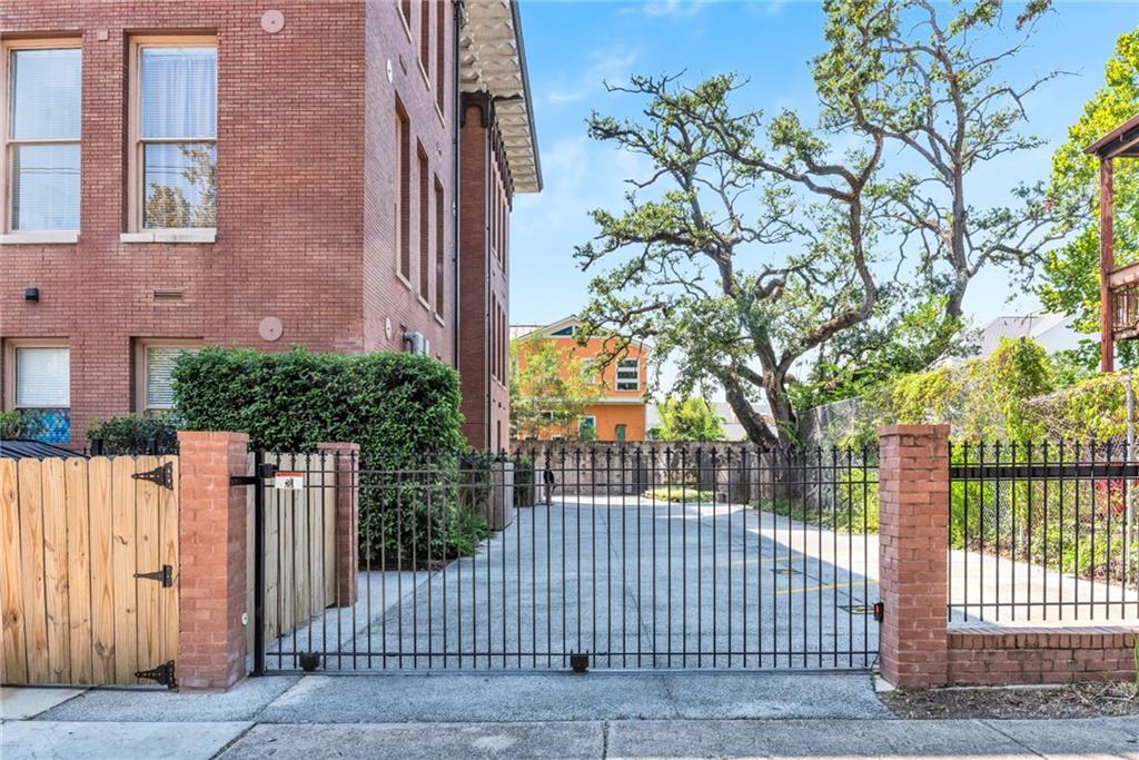 4th image of 3601 Camp St #103, New Orleans, LA 70115 | MLS# 2553367