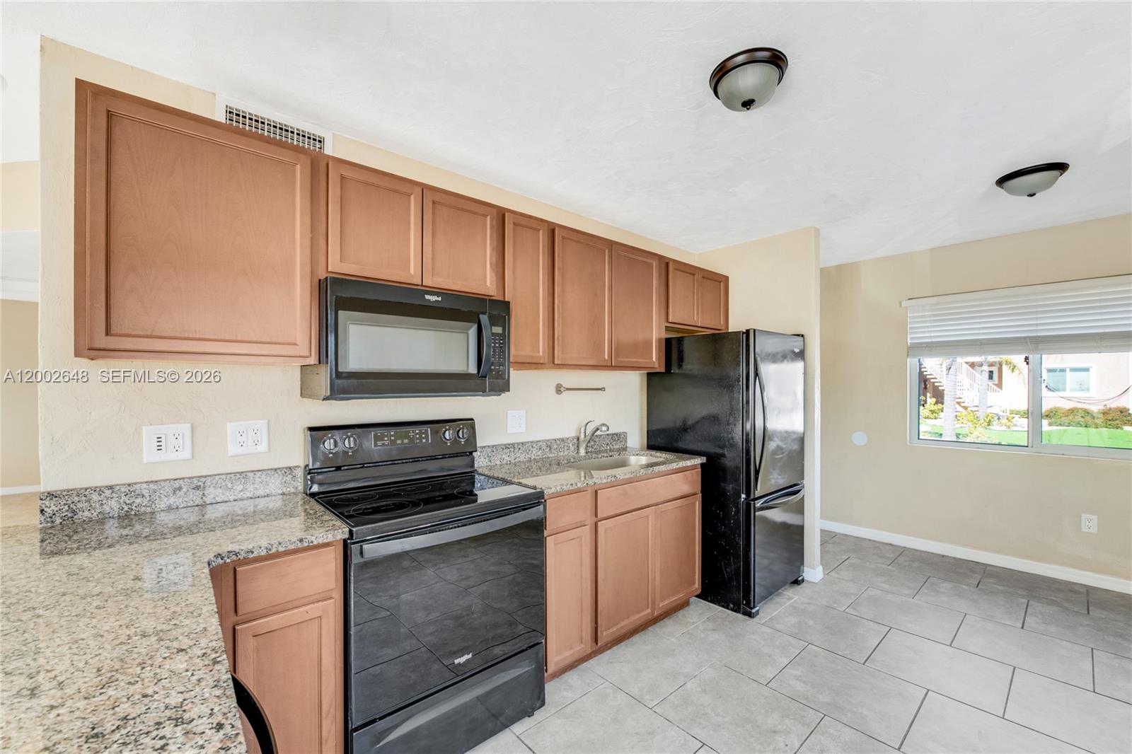 Property photo # 6