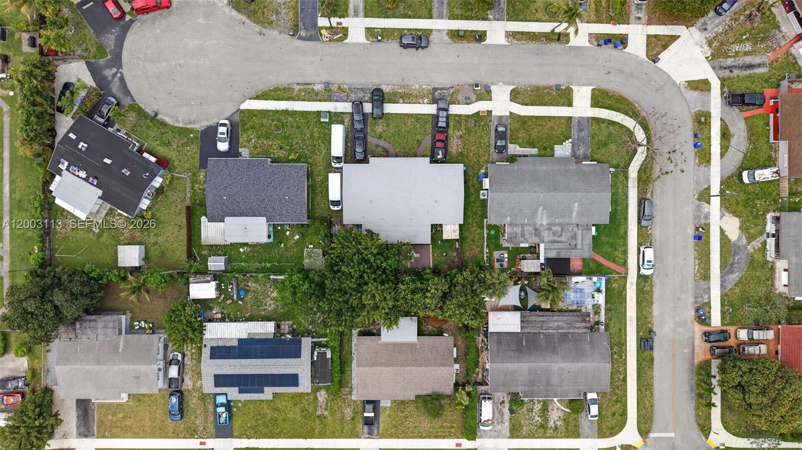 Homes for sale in Hollywood, FL | 5814 Cleveland St, Hollywood, FL 33021 | MLS# A12003113