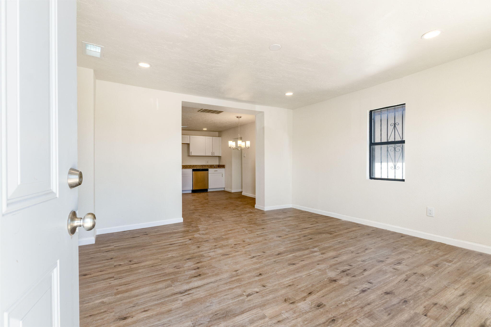 3rd image of 1605 7Th St Nw, Albuquerque, NM 87102 | MLS# 1101892