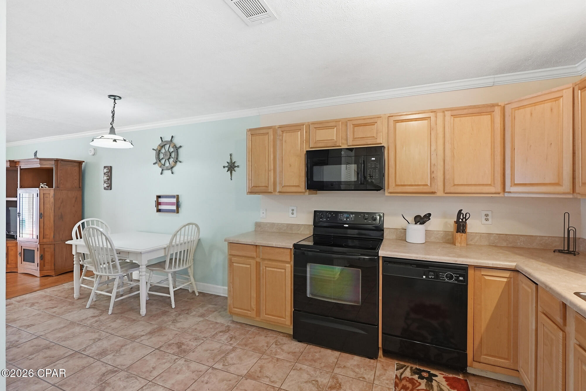 Image 6 For 628 Caladium Circle D