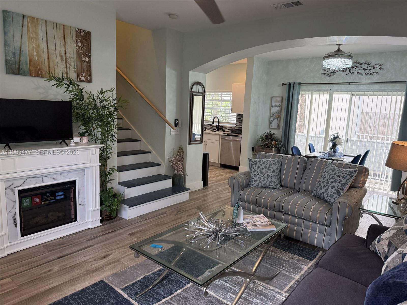 Property photo # 0